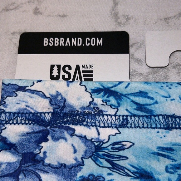 NWT Blackstrap Kids Tube Dual Layer Facemask Facegear 
Ages 2-7 - Picture 4 of 7